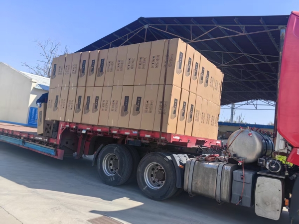 除塵濾筒發貨—新鄉北方濾器有限公司